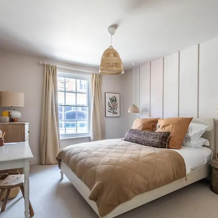 The Lark Apartamento